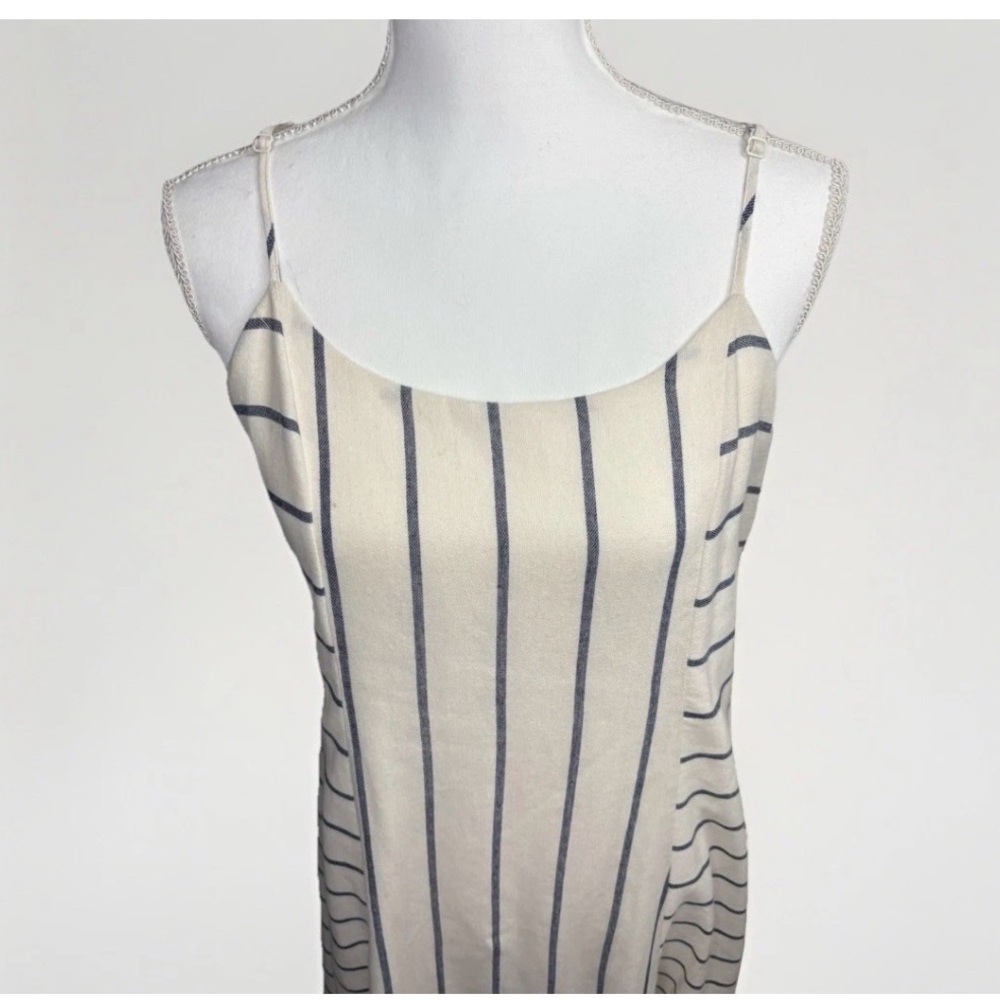 Women’s Striped Midi Dress Size L Linen Look Adjustable Straps Ruffle Hem - Picture 7 of 9